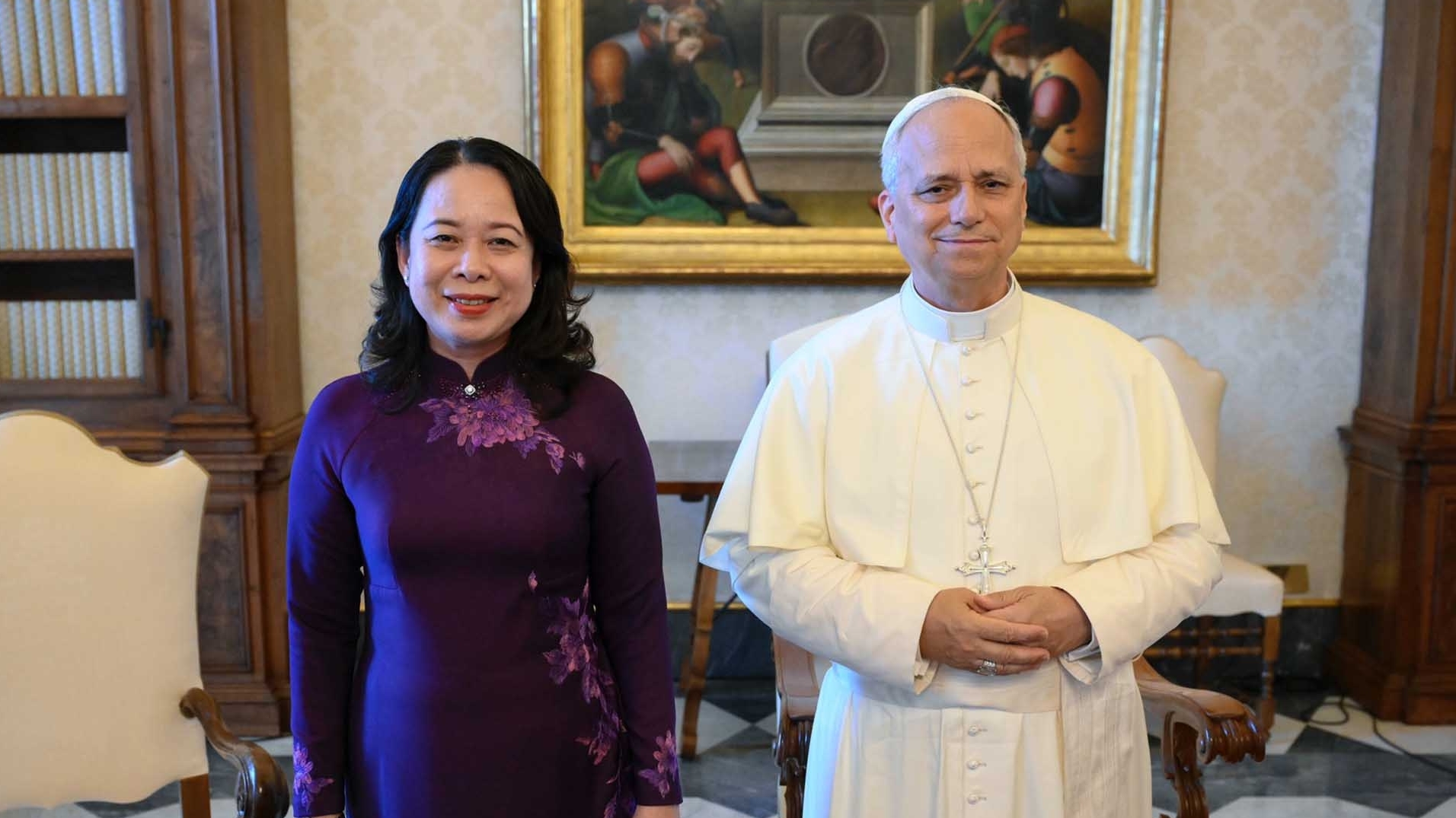 Vice President Vo Thi Anh Xuan paid a courtesy call on Pope Leo XIV at the Vatican