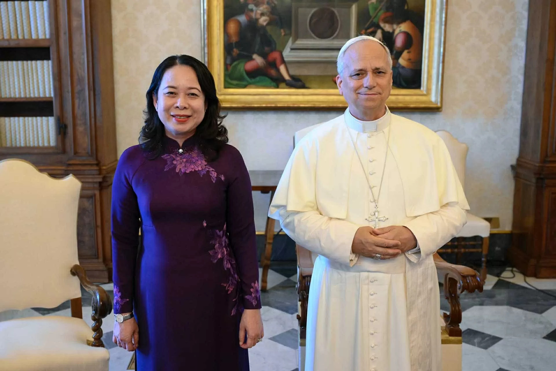 Vice President Vo Thi Anh Xuan paid a courtesy call on Pope Leo XIV at the Vatican