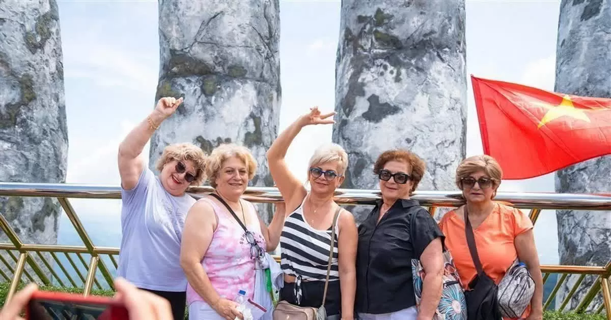 Unlocking the flight path of Vietnam’s tourism Unlocking the flight path of Vietnam’s tourism