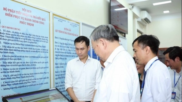 Party General Secretary To Lam inspects operations of two-tier local administration model in Hanoi