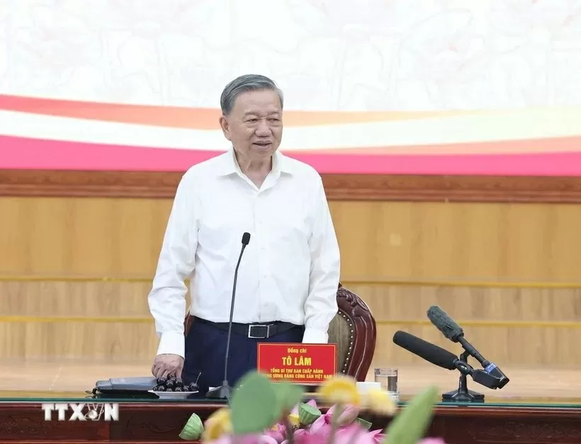 Party General Secretary To Lam inspects operations of two-tier local administration model in Hanoi