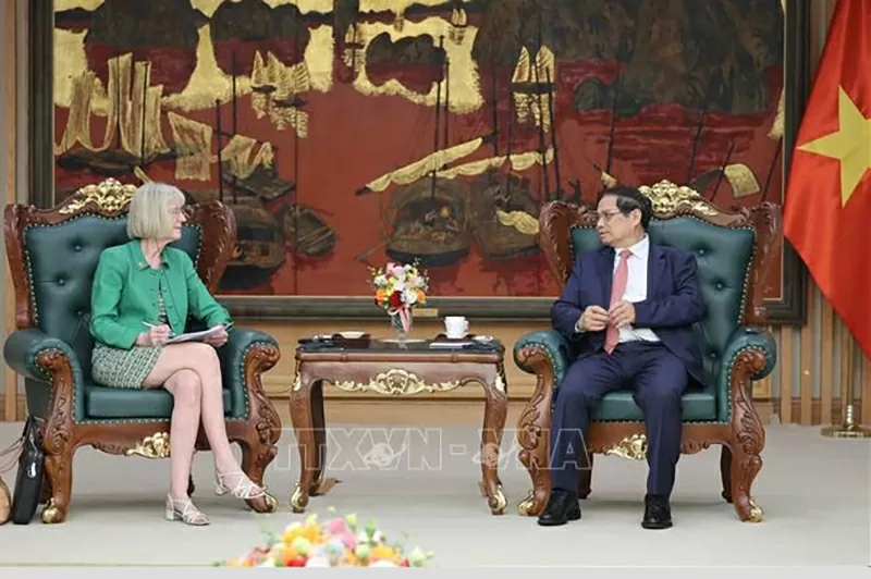 Prime Minister Pham Minh Chinh receives Australian Ambassador Gillian Bird in Hanoi