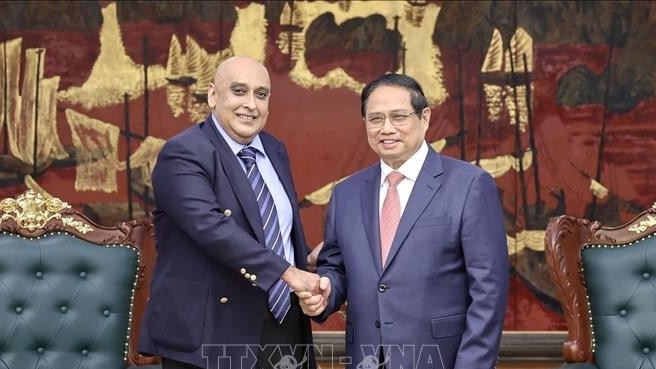 Prime Minister Pham Minh Chinh urges Makara Capital Partners to invest in Vietnam’s priority sectors