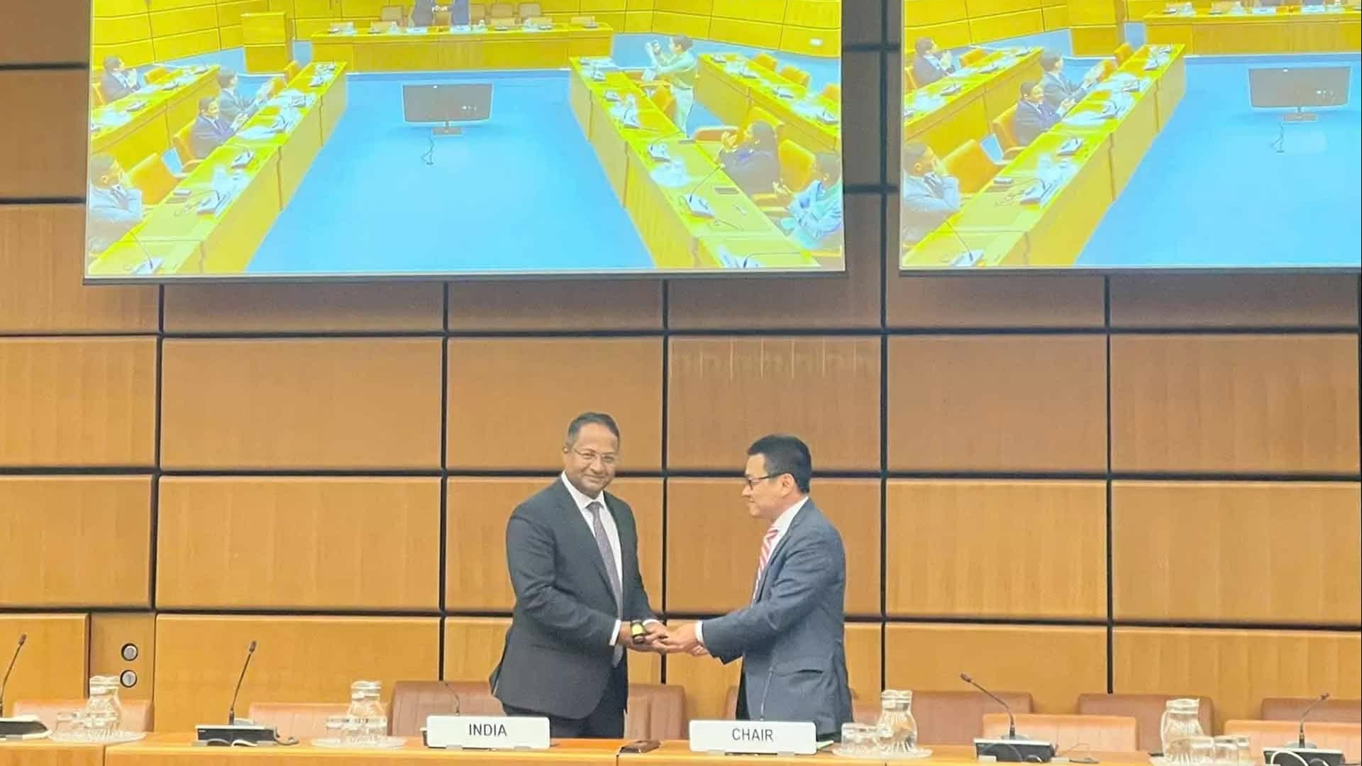 Vietnam hands over APG Chairmanship, affirming its proactive, positive and responsible role