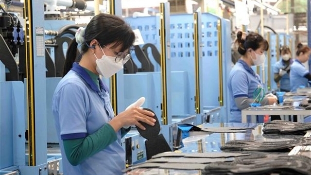 All business procedures to go online by 2025