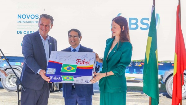 PM Pham Minh Chinh receives Brazilian Minister of Agriculture