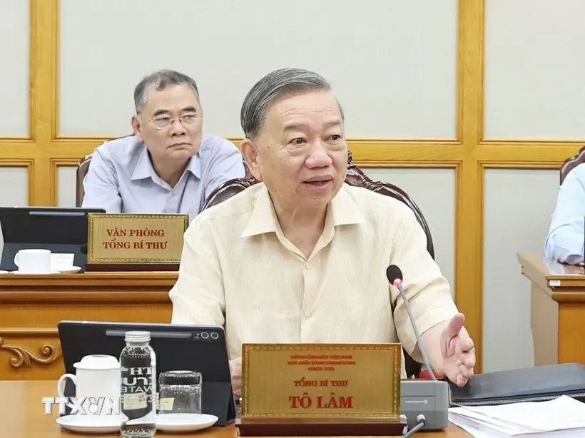 General Secretary To Lam calls for strengthened leadership to ensure efficient operations of two-tier local administrations General Secretary To Lam calls for strengthened leadership to ensure efficient operations of two-tier local administrations