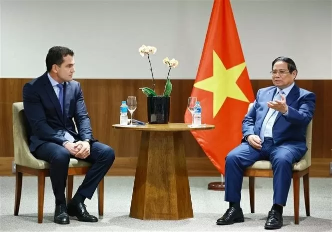 Prime Minister Pham Minh Chinh works with leading Brazilian businesses in Rio de Janeiro