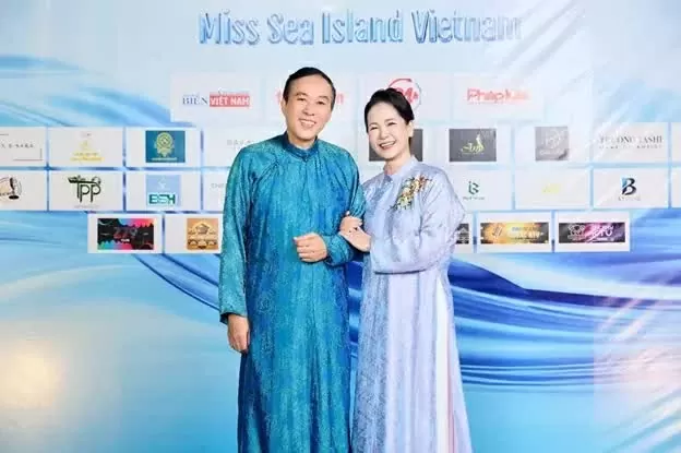 Designers Hang Nguyen and David Le spread the love of Ao Dai at Miss Vietnam Sea and Islands 2025