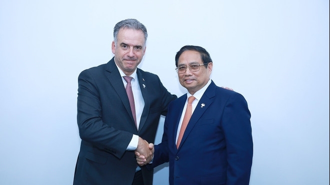 Prime Minister Pham Minh Chinh, President of Uruguay hold a meeting in Rio de Janeiro