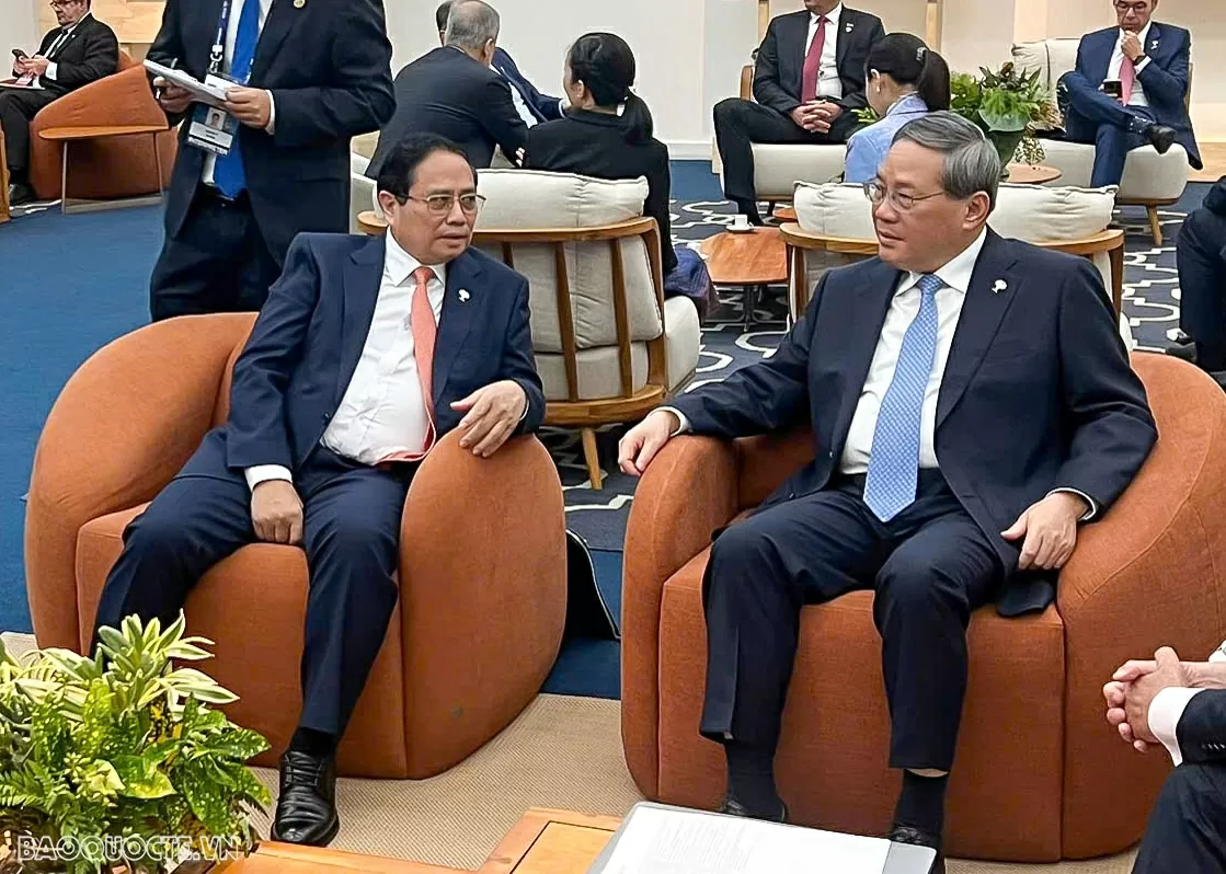 Prime Minister Pham Minh Chinh and Chinese Premier agree to beef up cooperation in various fields