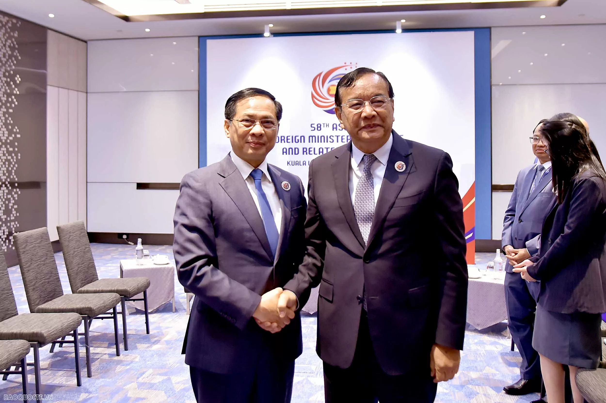 Deputy PM, FM Bui Thanh Son meets with Thai, Lao, Cambodian Foreign Ministers on AMM 58 occasion Deputy PM, FM Bui Thanh Son meets with Thai, Lao, Cambodian Foreign Ministers on AMM 58 occasion