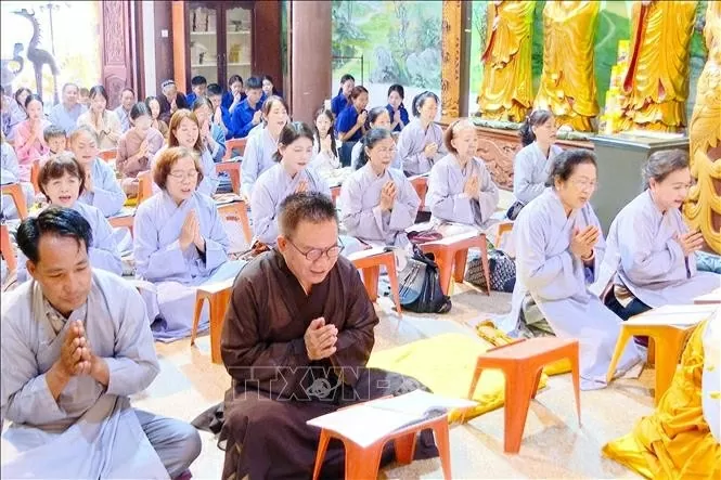 Phat Tich Pagoda preserves Vietnamese spirit in Vientiane