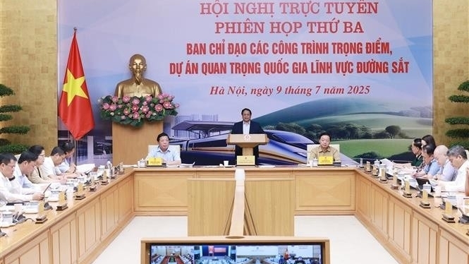 Prime Minister Pham Minh Chinh urges swift, accountable implementation of key railway projects