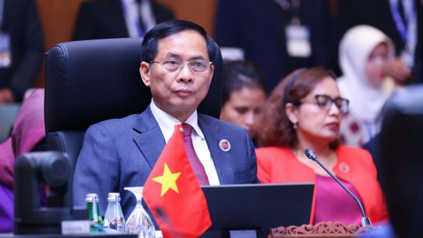 ASEAN remains a beacon of peace amid growing global uncertainties: Deputy PM, FM Bui Thanh Son