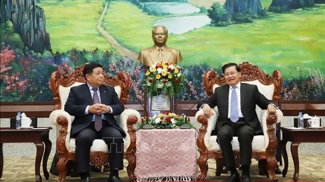 Deputy PM Nguyen Chi Dung visits Laos to deepen bilateral cooperation