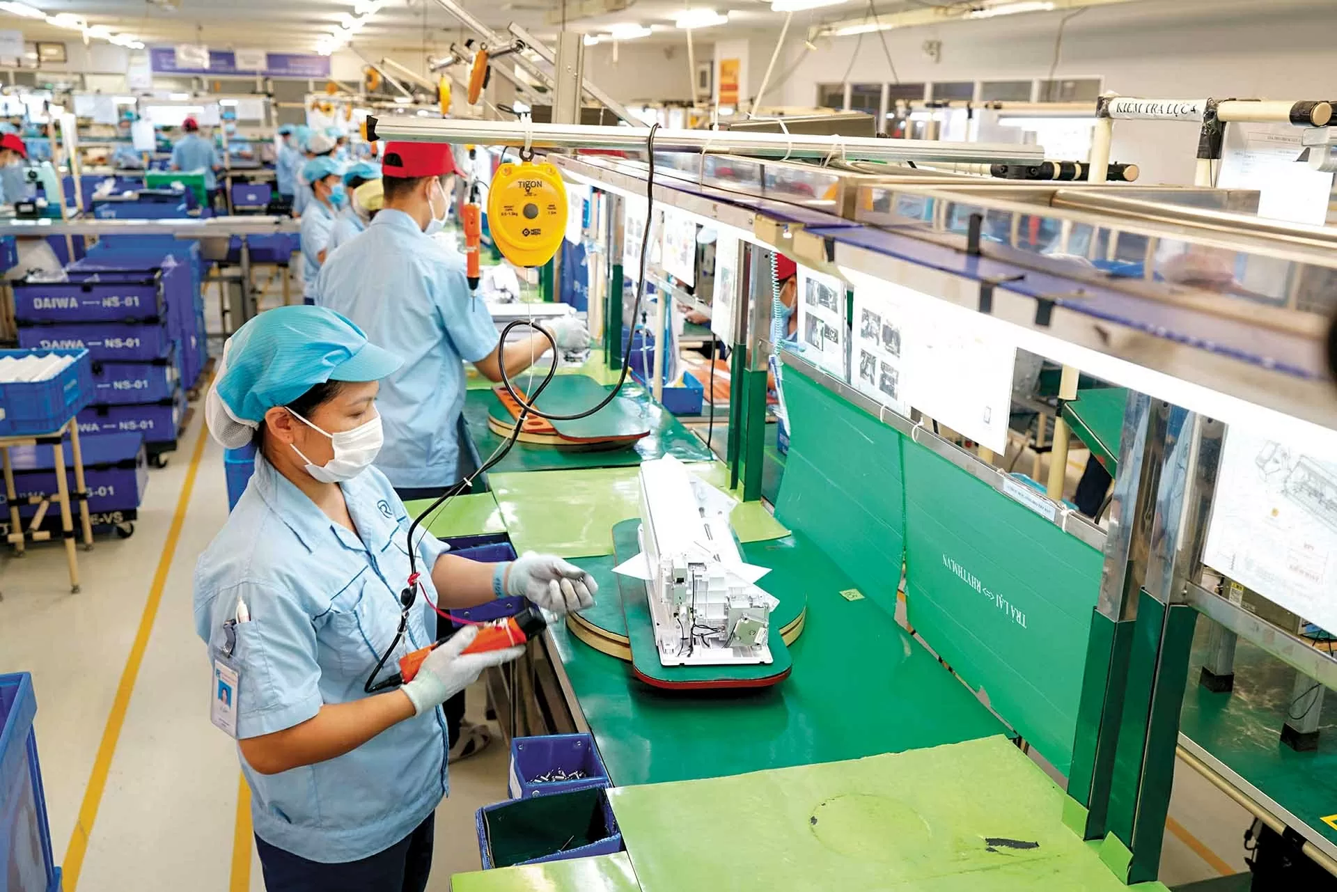 Doanh nghiệp nhỏ và vừa cần đổi mới tư duy, tái cấu trúc chính mình. Ảnh minh họa. (Ảnh: Phạm Hùng) Doanh nghiệp nhỏ và vừa cần đổi mới tư duy, tái cấu trúc chính mình. Ảnh minh họa. (Ảnh: Phạm Hùng)