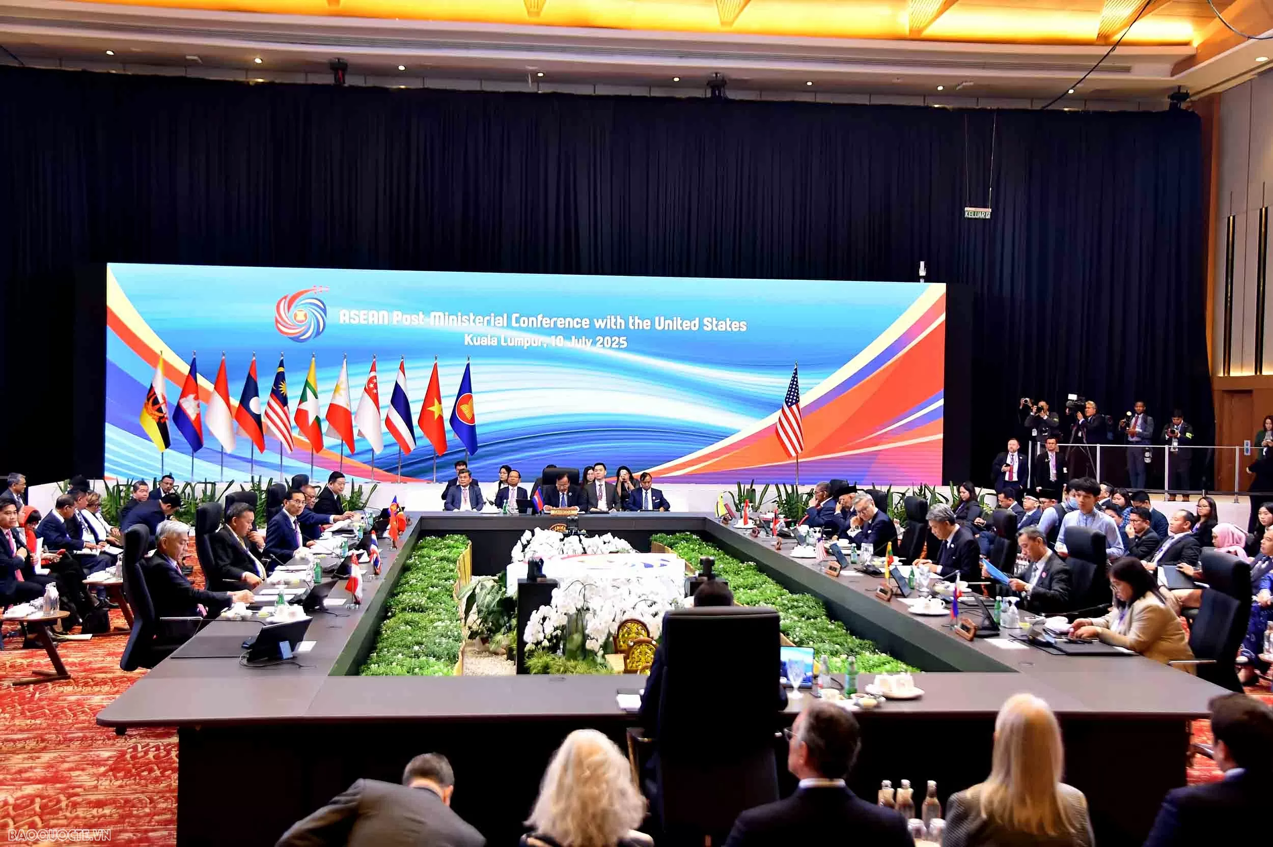 Deputy PM, FM Bui Thanh Son attends PMC+1, PMC+3 to deepen ASEAN's partnerships, to peace, stability, sustainable development Deputy PM, FM Bui Thanh Son attends PMC+1, PMC+3 to deepen ASEAN's partnerships, to peace, stability, sustainable development
