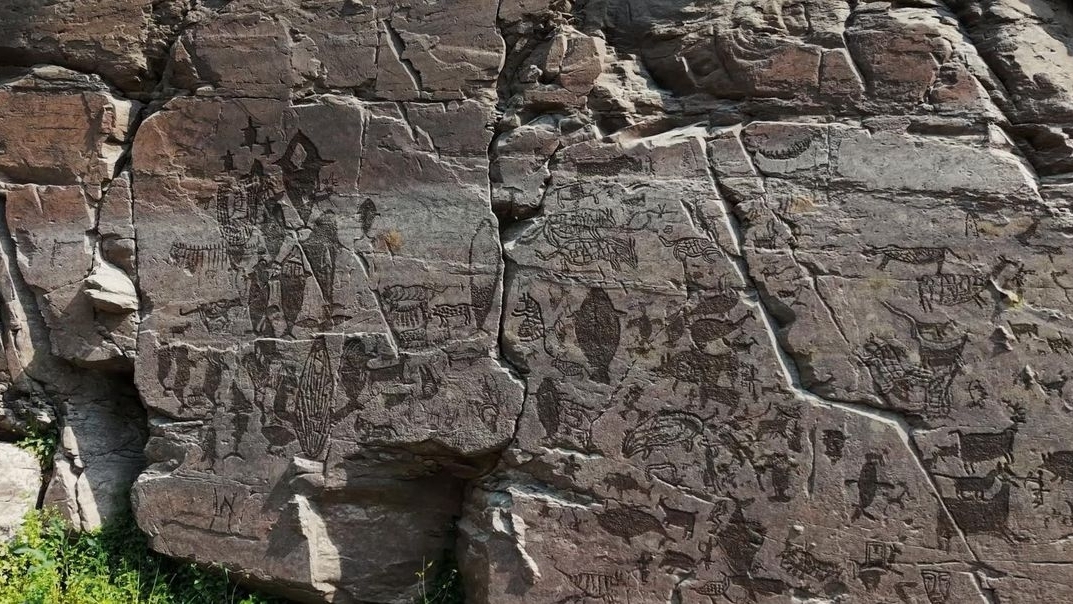Korea's 7,000-year-old petroglyphs gain UNESCO World Heritage status