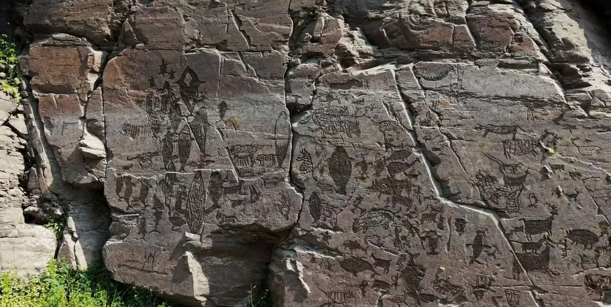 The rock engravings of Bangudae Terrace hold 312 distinct images, from humans and animals to ships and tools. Courtesy of Korea Heritage Service First discovered in 1971, the B The rock engravings of Bangudae Terrace hold 312 distinct images, from humans and animals to ships and tools. Courtesy of Korea Heritage Service First discovered in 1971, the B