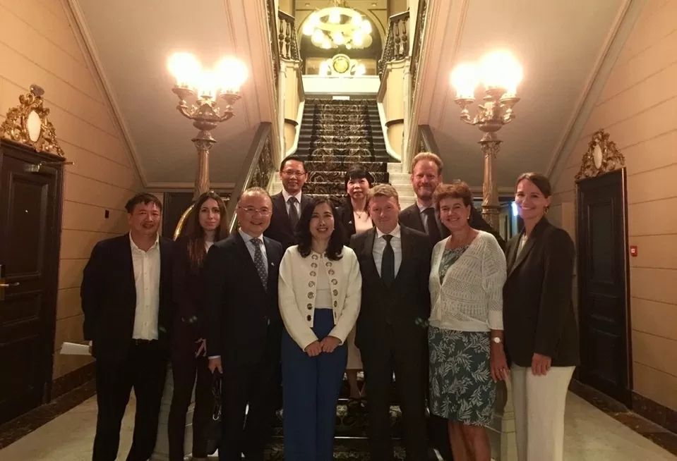 Vietnam, Netherlands officials hold first deputy-ministerial political consultation Vietnam, Netherlands officials hold first deputy-ministerial political consultation