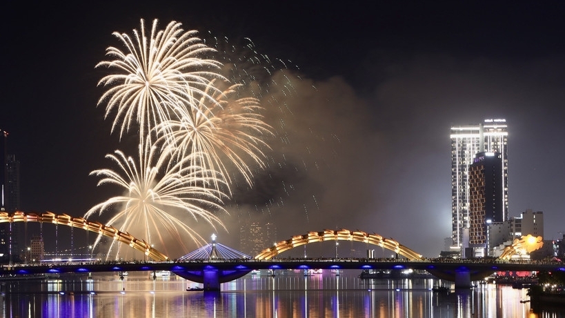 China crowned champion at Da Nang International Fireworks Festival 2025