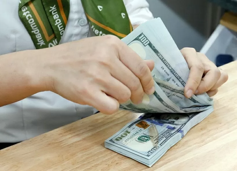 Reference exchange rate up at week’s beginning
