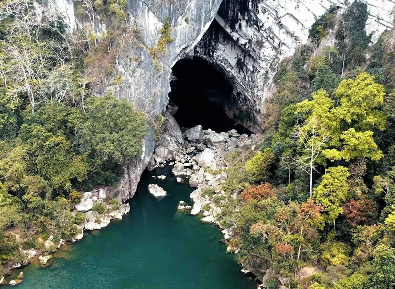 Vietnam and Laos celebrate first-ever shared transboundary World Natural Heritage Site