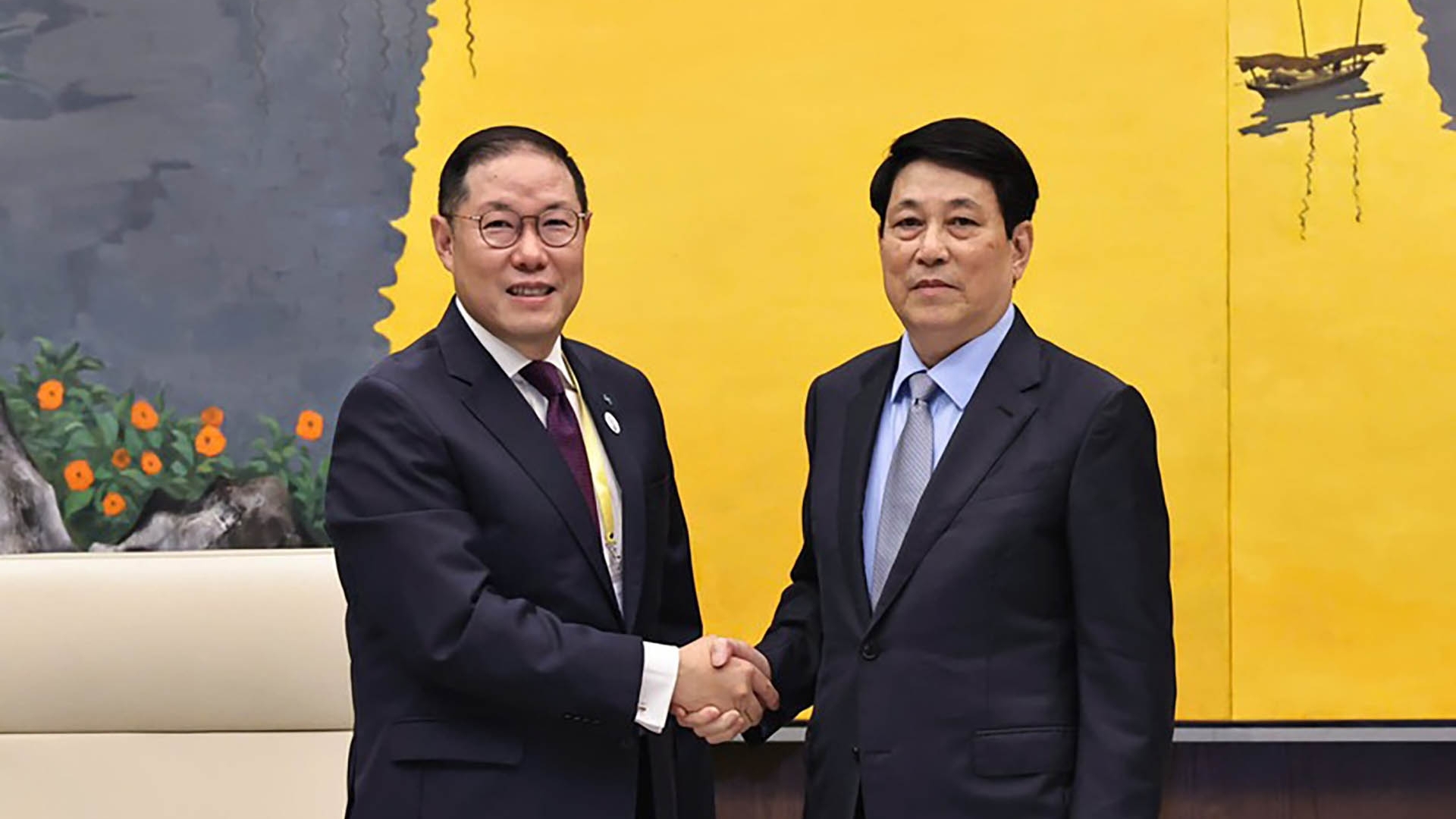 President Luong Cuong hosts ABAC 2025 Chair Cho Hyun-sang in Hai Phong