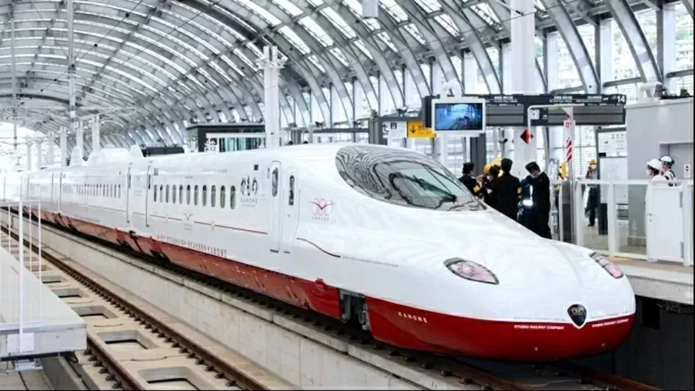 North–South high-speed railway: A new engine of growth for Vietnam North–South high-speed railway: A new engine of growth for Vietnam