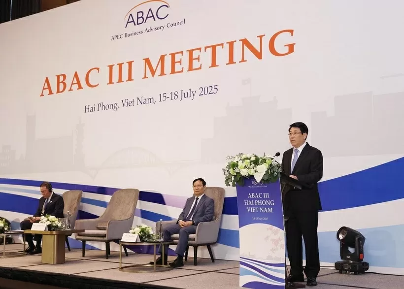 President Luong Cuong praises ABAC initiatives to drive Asia-Pacific region’s sustainable development President Luong Cuong praises ABAC initiatives to drive Asia-Pacific region’s sustainable development