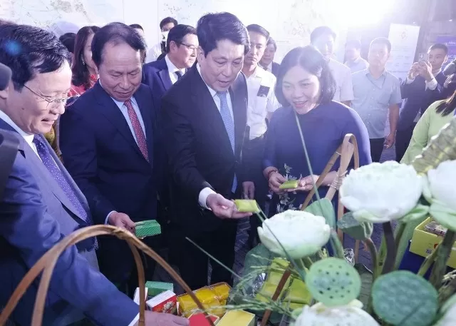President Luong Cuong praises ABAC initiatives for promoting Asia-Pacific region’s sustainable development President Luong Cuong praises ABAC initiatives for promoting Asia-Pacific region’s sustainable development