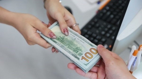 Reference exchange rate at 25,176 VND/USD, going up on July 17