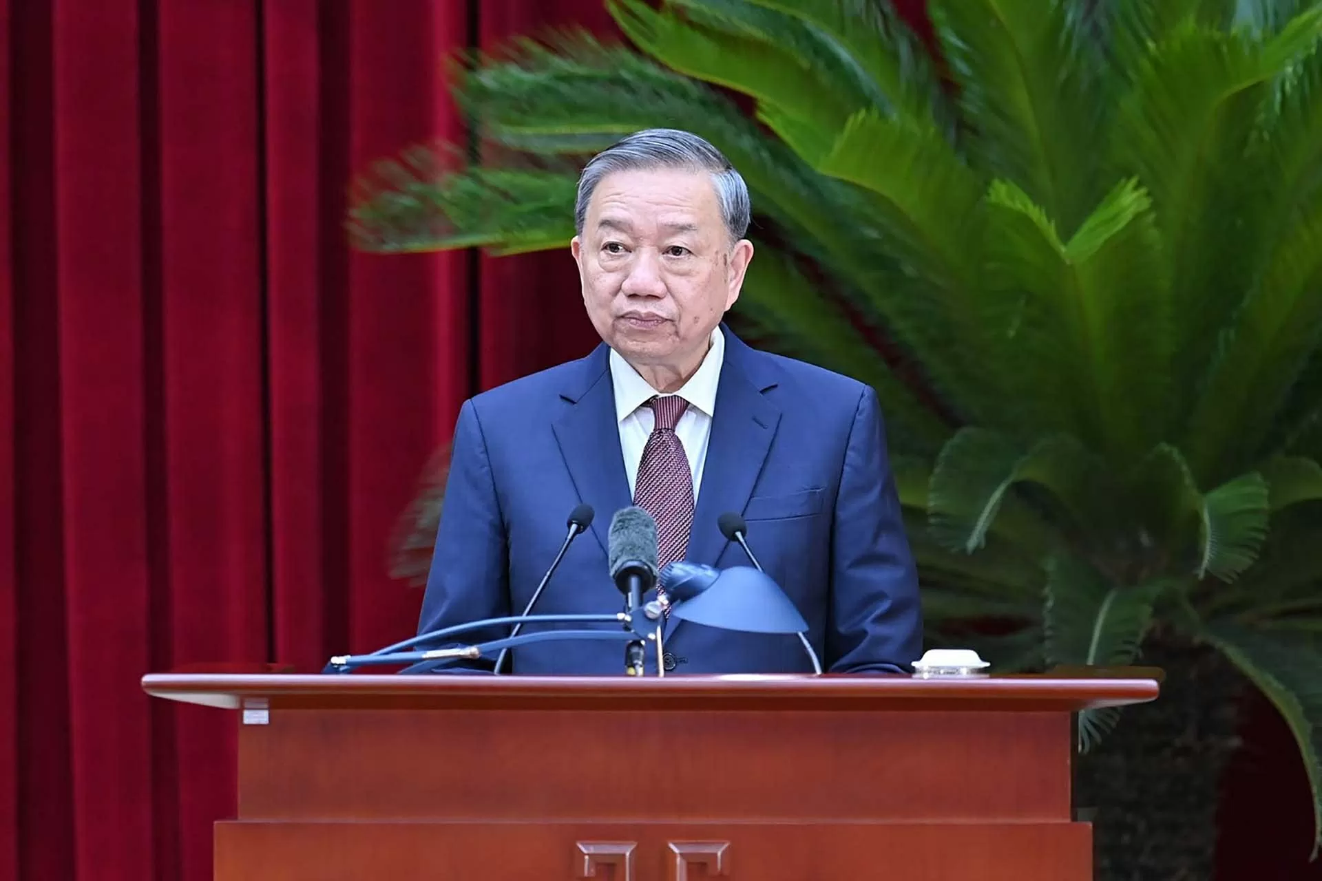 Tổng Bí thư Tô Lâm phát biểu bế mạc Hội nghị. (Nguồn: Báo Nhân dân) Tổng Bí thư Tô Lâm phát biểu bế mạc Hội nghị. (Nguồn: Báo Nhân dân)