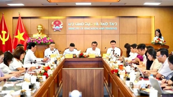 2025 'For Vietnamese Education' National Press Awards launched