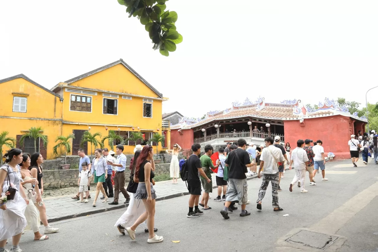 Summer Camp 2025: Young overseas Vietnamese explore My Son sanctuary and Hoi An ancient town Summer Camp 2025: Young overseas Vietnamese explore My Son sanctuary and Hoi An ancient town