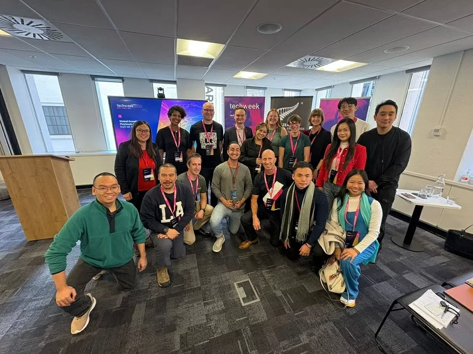 Đây là cơ hội để các lãnh đạo trẻ học hỏi lẫn nhau, tìm kiếm cơ hội hợp tác và phát triển những ý tưởng mới có thể dẫn đến các mối quan hệ đối tác. (Nguồn: YBLI) Đây là cơ hội để các lãnh đạo trẻ học hỏi lẫn nhau, tìm kiếm cơ hội hợp tác và phát triển những ý tưởng mới có thể dẫn đến các mối quan hệ đối tác. (Nguồn: YBLI)