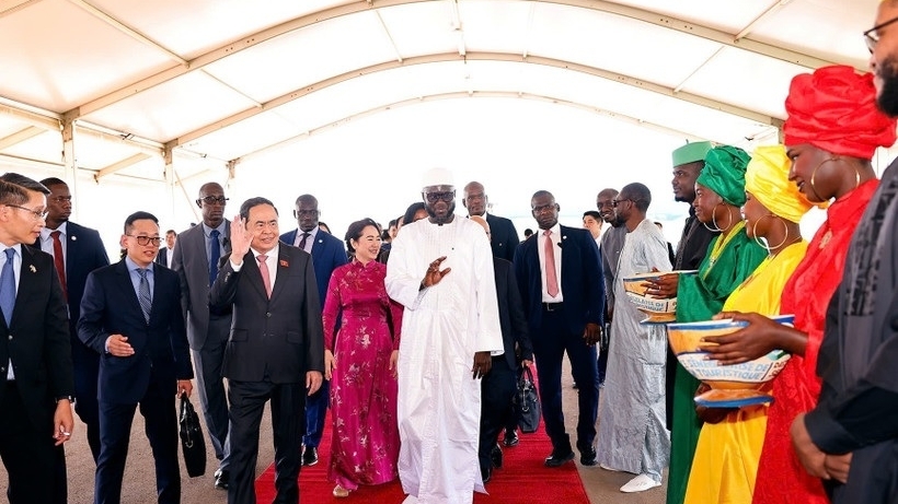 National Assembly Chairman Tran Thanh Man arrives in Dakar for official visit to Senegal