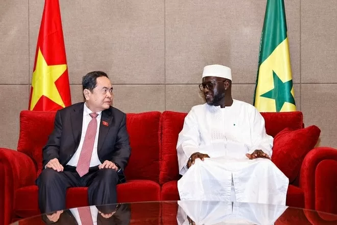 National Assembly Chairman Tran Thanh Man arrives in Dakar for official visit to Senegal National Assembly Chairman Tran Thanh Man arrives in Dakar for official visit to Senegal