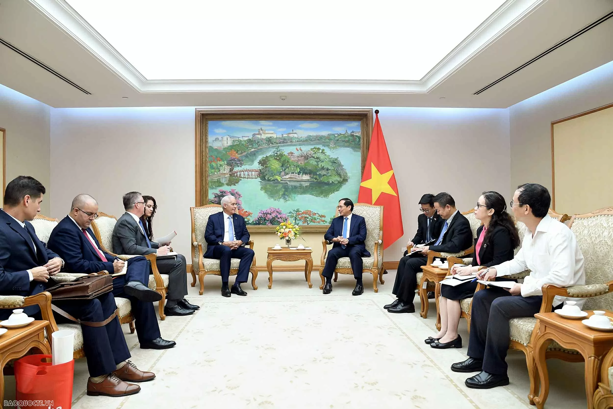 Deputy PM Bui Thanh Son receives Cuban Deputy FM to strengthen bilateral ties Deputy PM Bui Thanh Son receives Cuban Deputy FM to strengthen bilateral ties