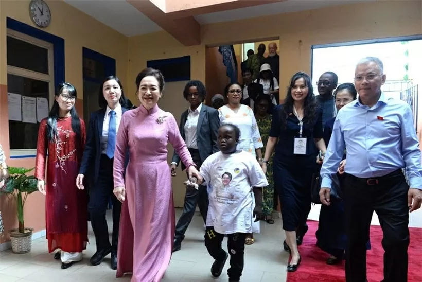 NA Chairman’s spouse visits child support centre in Senegal NA Chairman’s spouse visits child support centre in Senegal