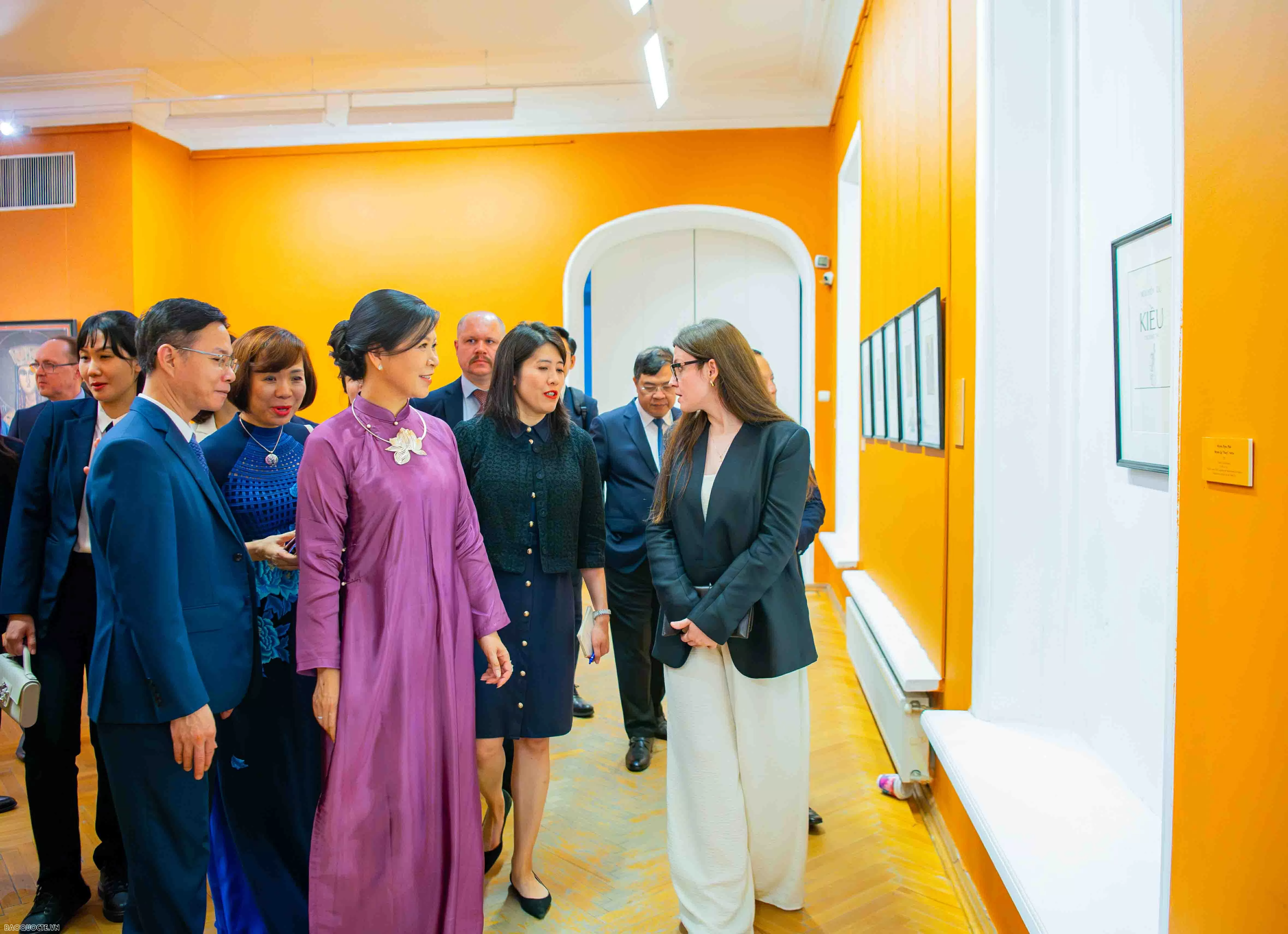 Exhibition in Moscow honours enduring Vietnam–Russia teacher–student bonds