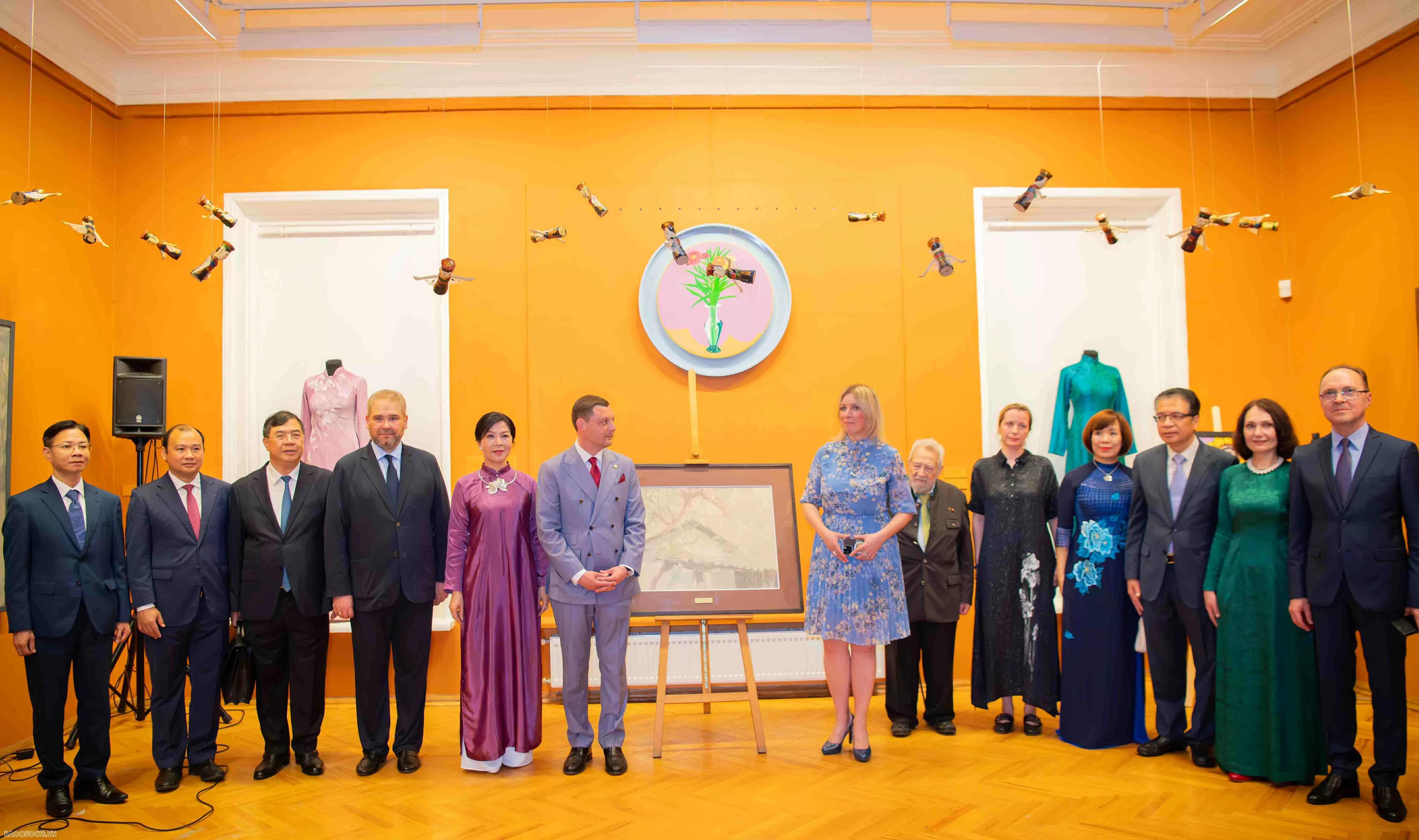 Exhibition in Moscow honours enduring Vietnam–Russia teacher–student bonds