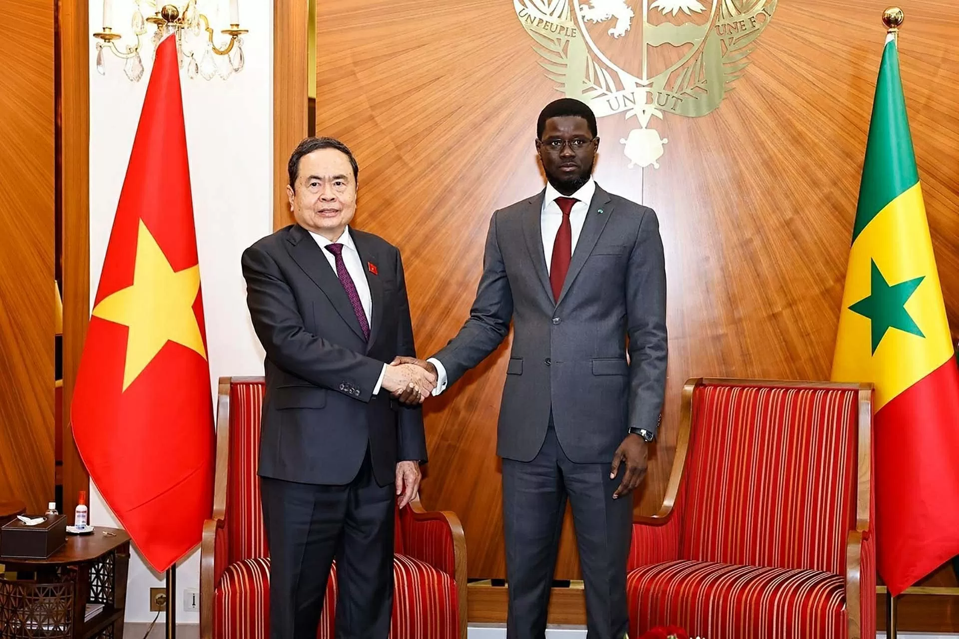 NA Chairman Tran Thanh Man meets with Senegalese President Bassirou Diomaye Faye in Dakar