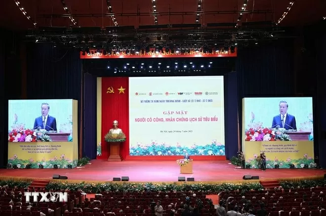 Care for revolutionary heroes is a long-term, regular duty: Party General Secretary To Lam