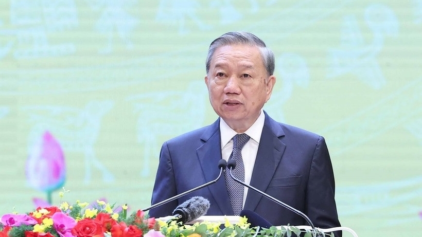 Care for revolutionary heroes is a long-term, regular duty: Party General Secretary To Lam