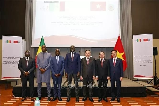 Vietnam, Senegal legislative leaders attend policy dialogue to enhance economic, trade, and investment ties Vietnam, Senegal legislative leaders attend policy dialogue to enhance economic, trade, and investment ties