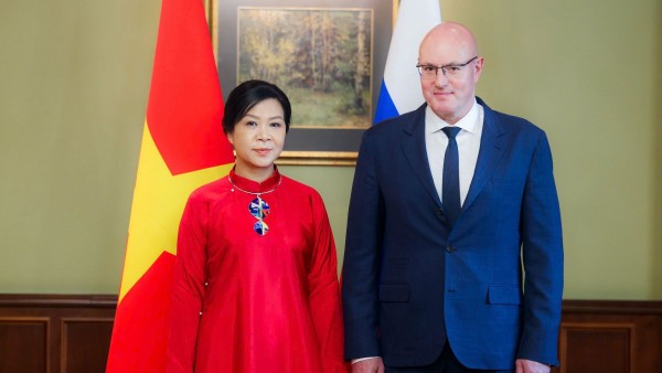 Russian Deputy PM, General Secretary’s Spouse hold meeting on cultural and educational cooperation