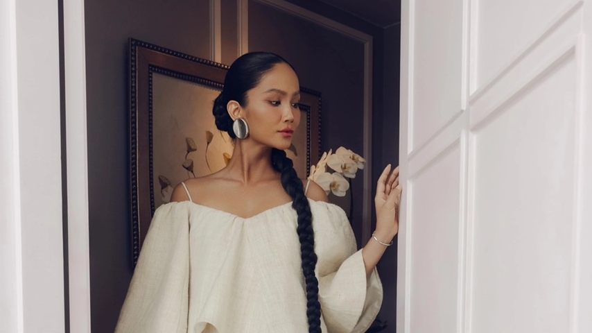 H’Hen Nie and Xuan Hanh embrace sustainable fashion rooted in tradition