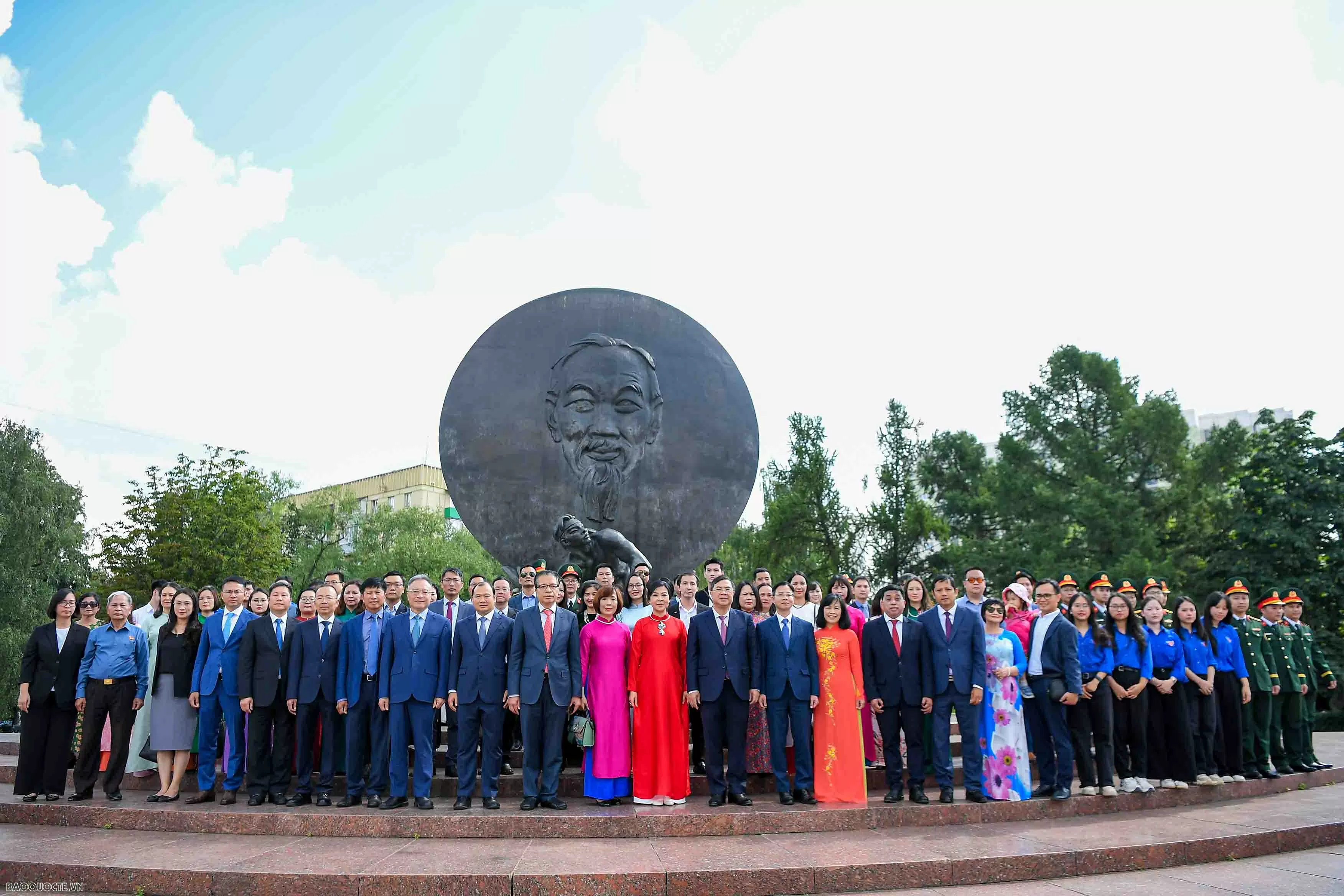 Russian Deputy PM, General Secretary’s Spouse hold meeting on cultural and educational cooperation